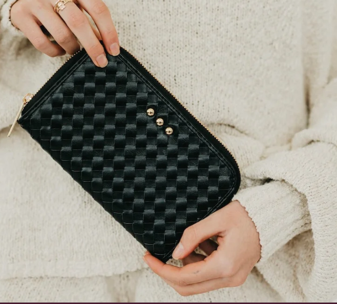 Lenni Large Zip Woven Wallet- Black