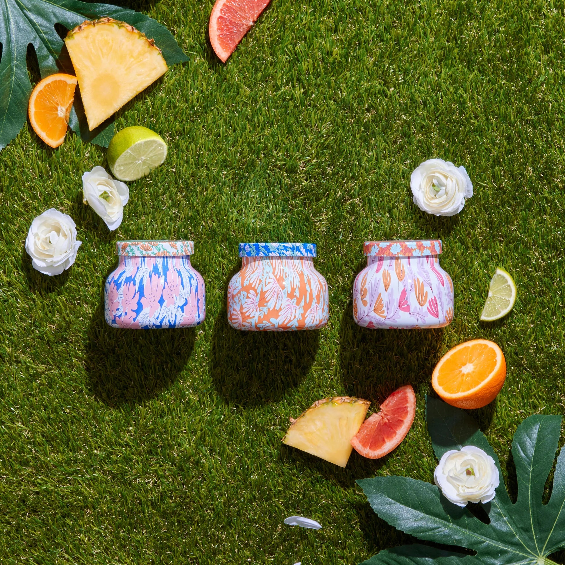 [Capri Blue] Volcano Pattern Play Petite Candle 8 oz