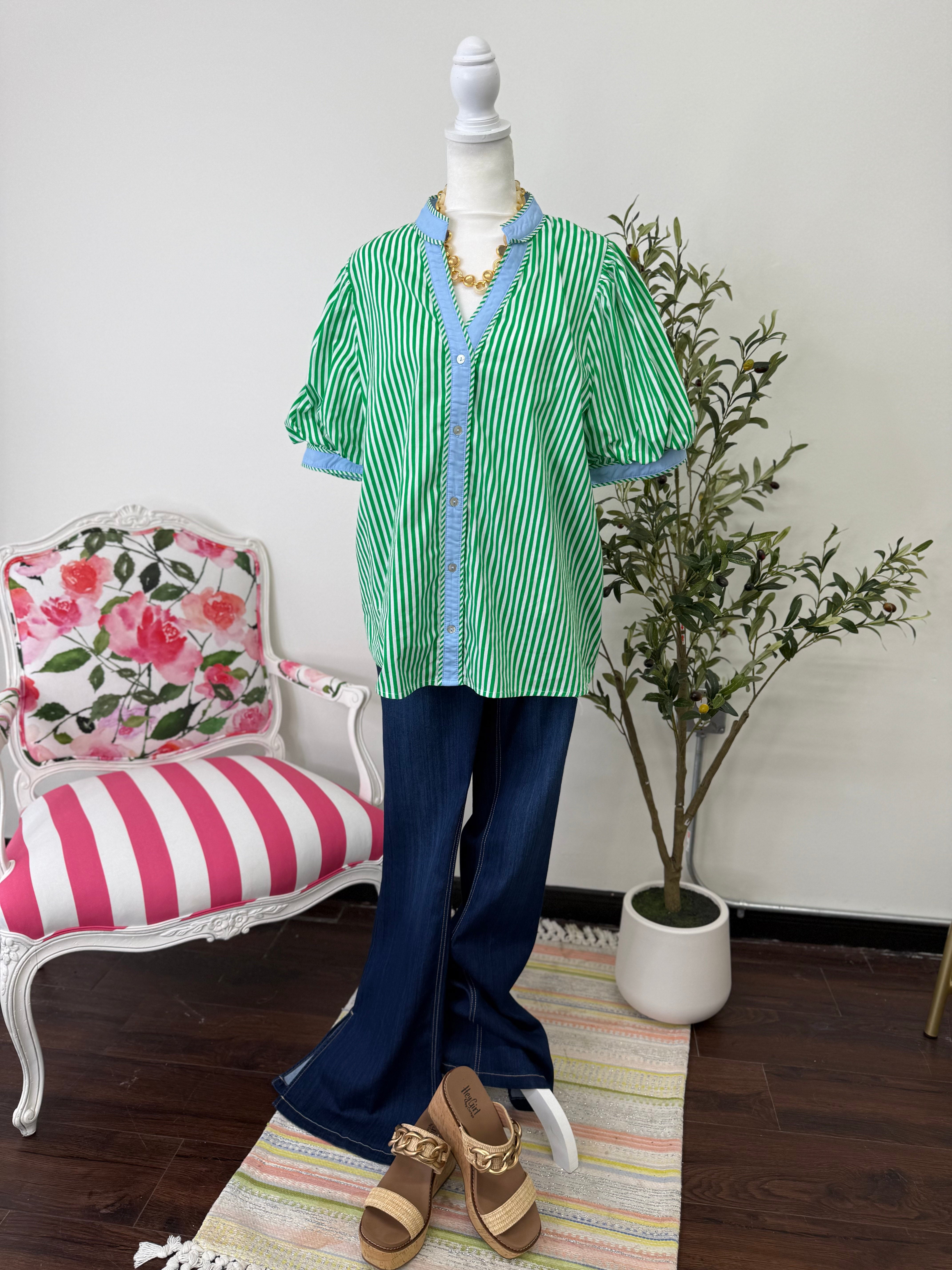 [Plus] Sweet Stripe Sleeve Blouse- Green