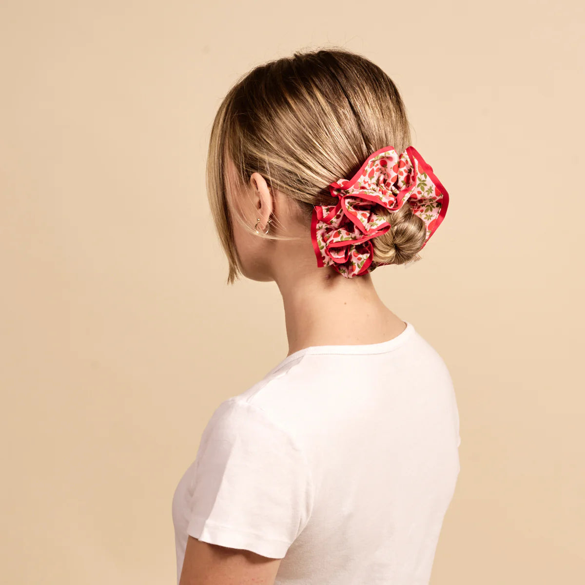 Ruffle Up Scrunchie - Strawberry Fields