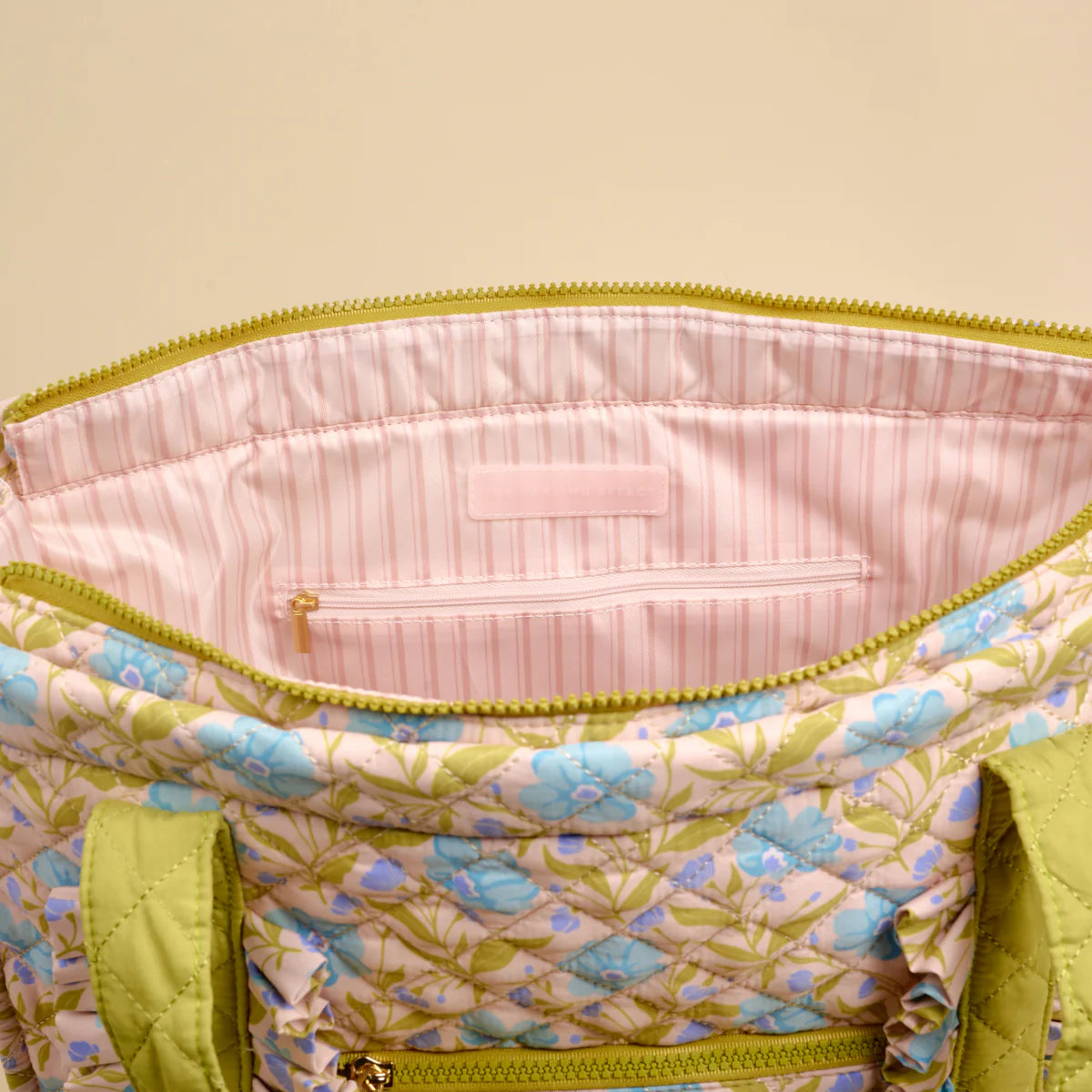 The Everyday Quilted Tote Bag - Poppin' Petals Aqua