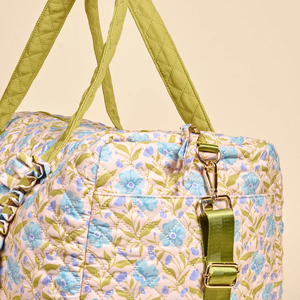 On the Go Quilted Weekender Bag - Poppin' Petals Aqua