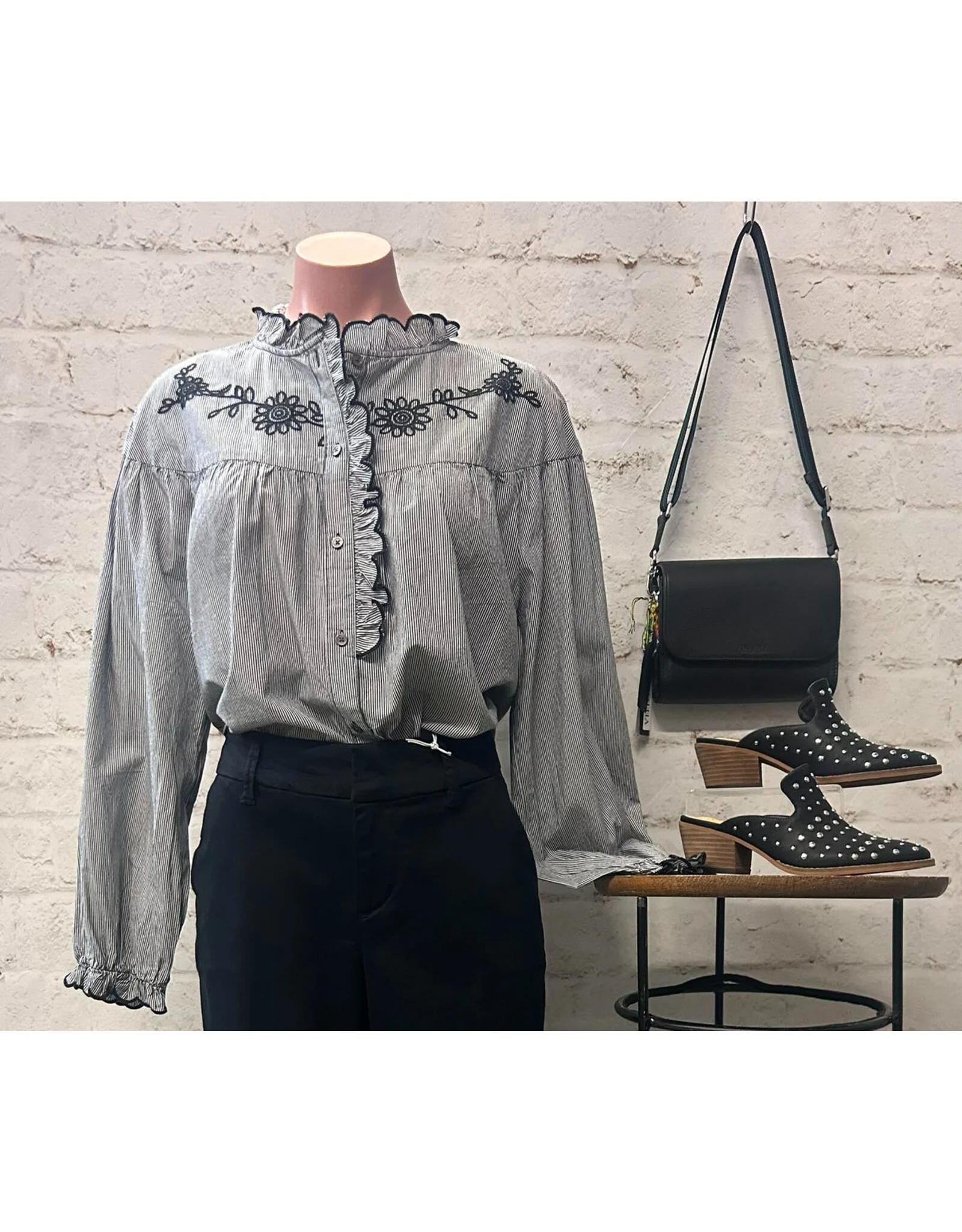 [Dear John] Hilary Novelty Shirt- Black