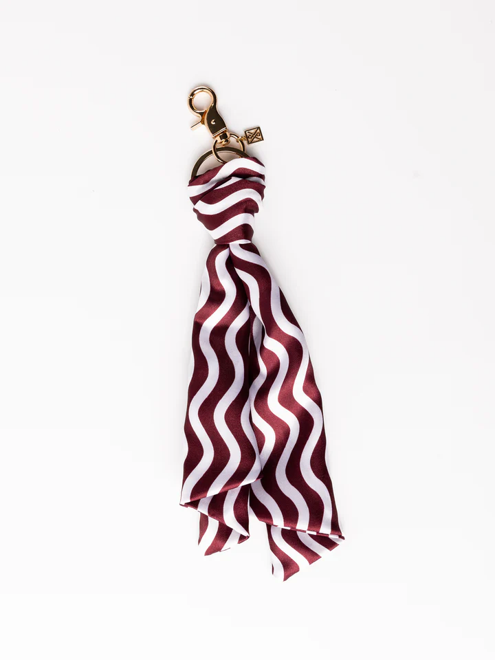 Nora Capri Crush Keychain - Maroon/White