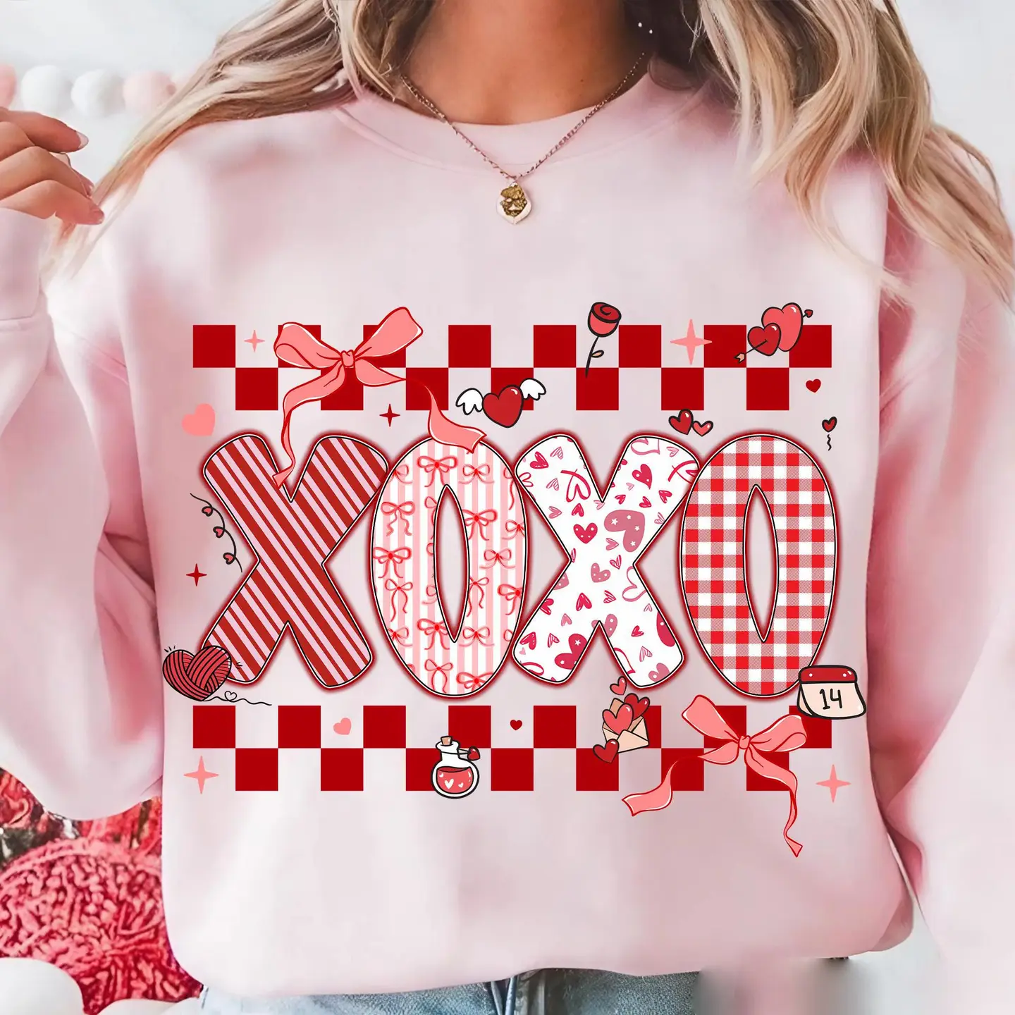 Preppy XoXo Valentine T-shirt - Light Pink