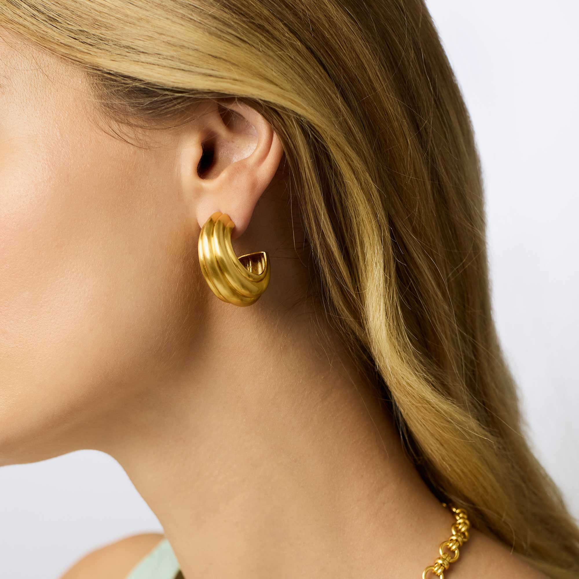[Jule Vos] Portofino Statement Hoop-Gold-M