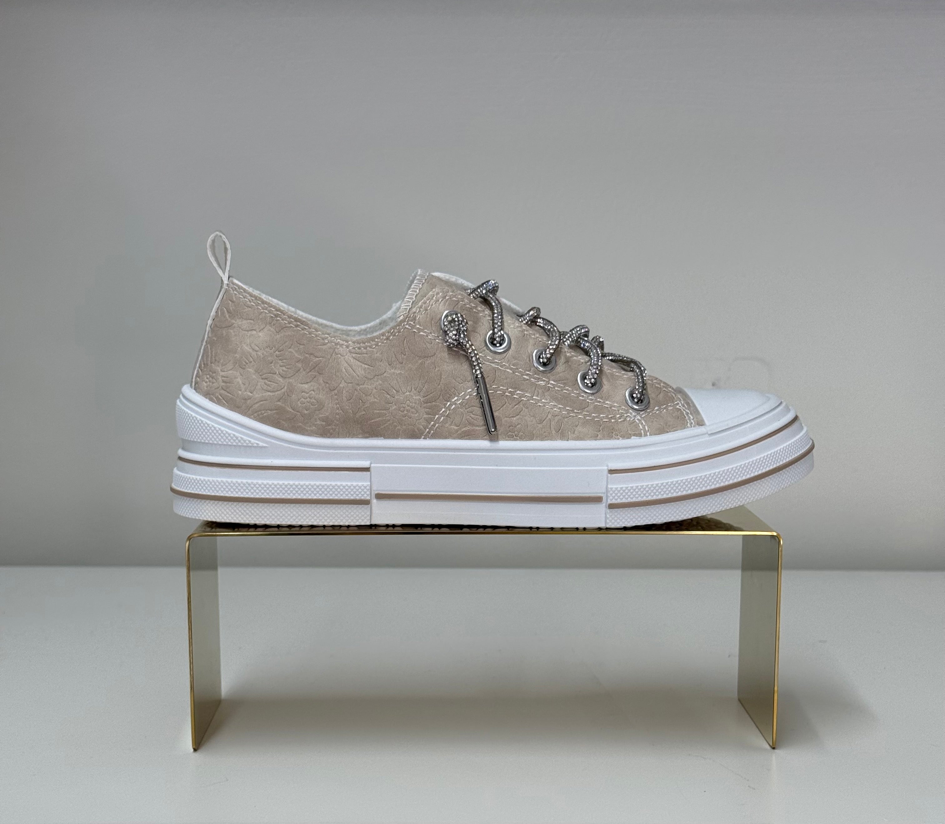 Aman Tooled Sneaker - Cream
