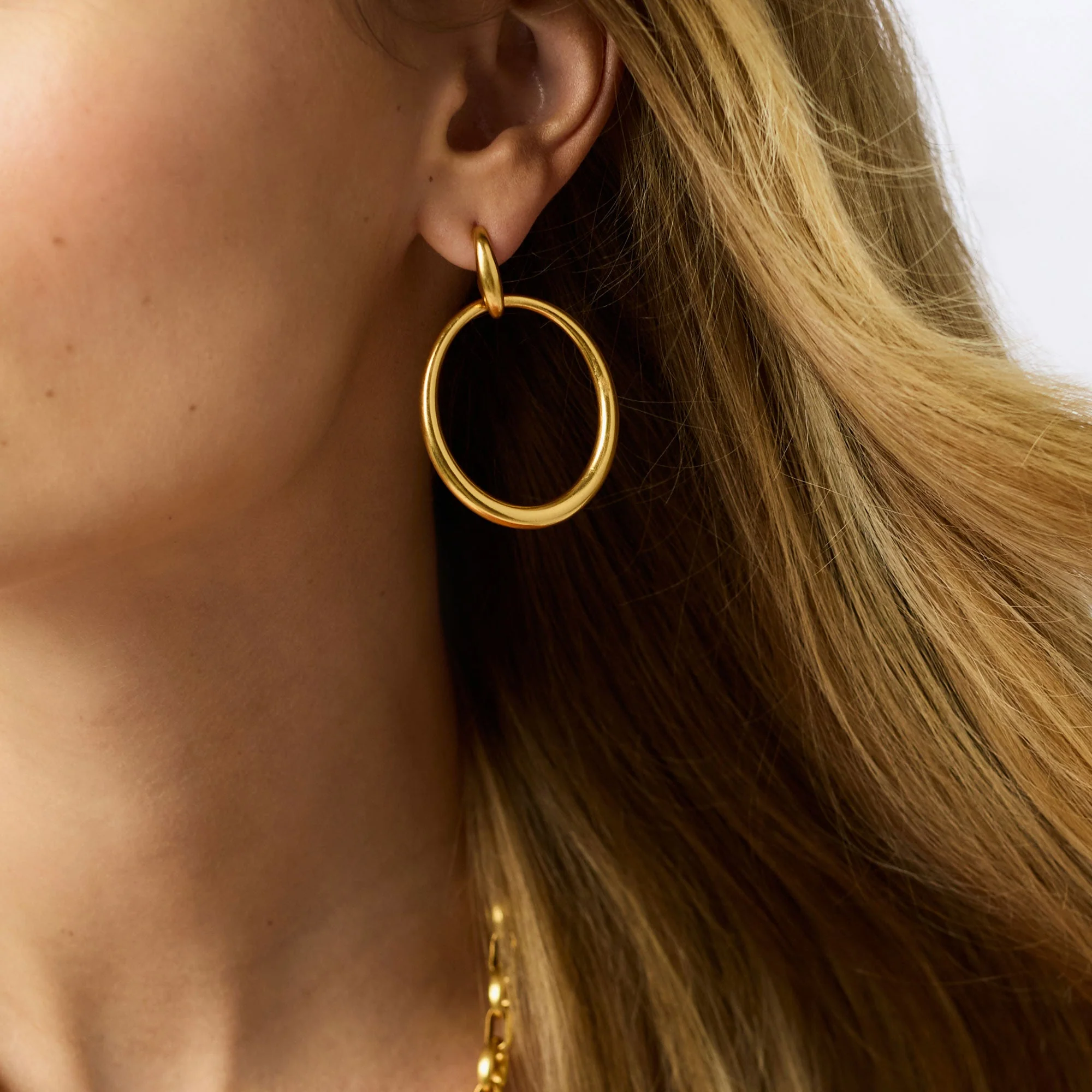 [Julie Vos] Laguna Doorknocker Earring-Gold