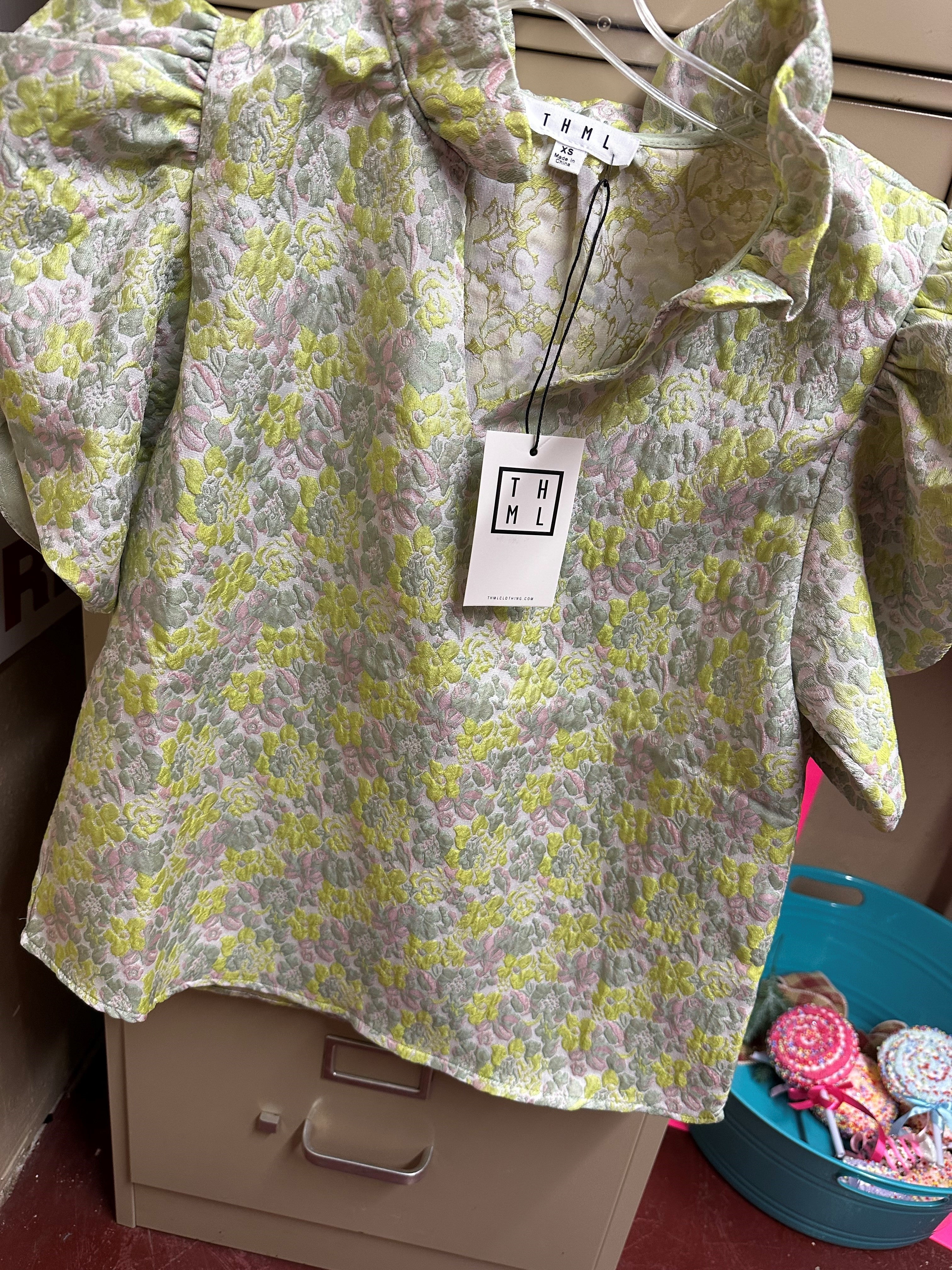 [THML] Retro Vibes Ruched Sleeve Top