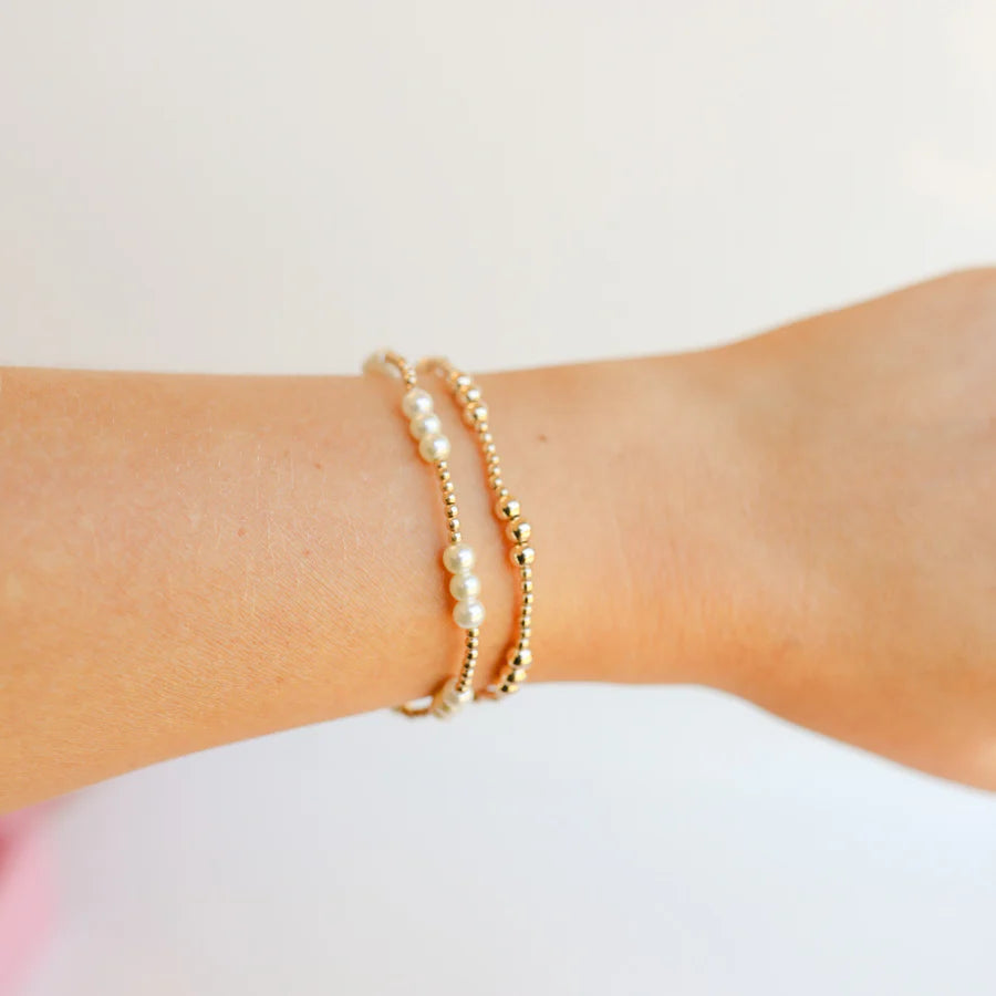 {Beaded Blondes] ILY Pearl Standard Bracelet - Gold