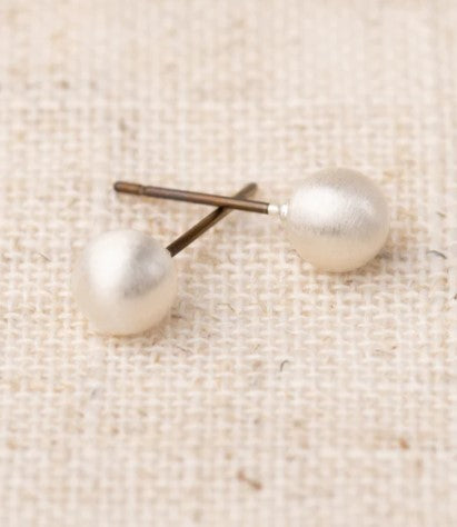 Grenada Small Stud Earrings