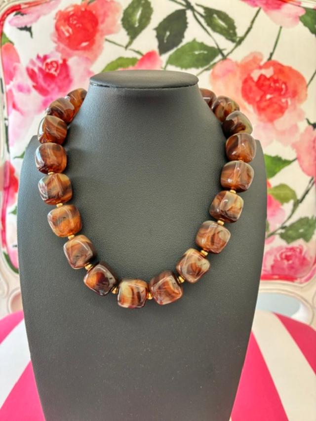 Square Beaded Necklace-Brown