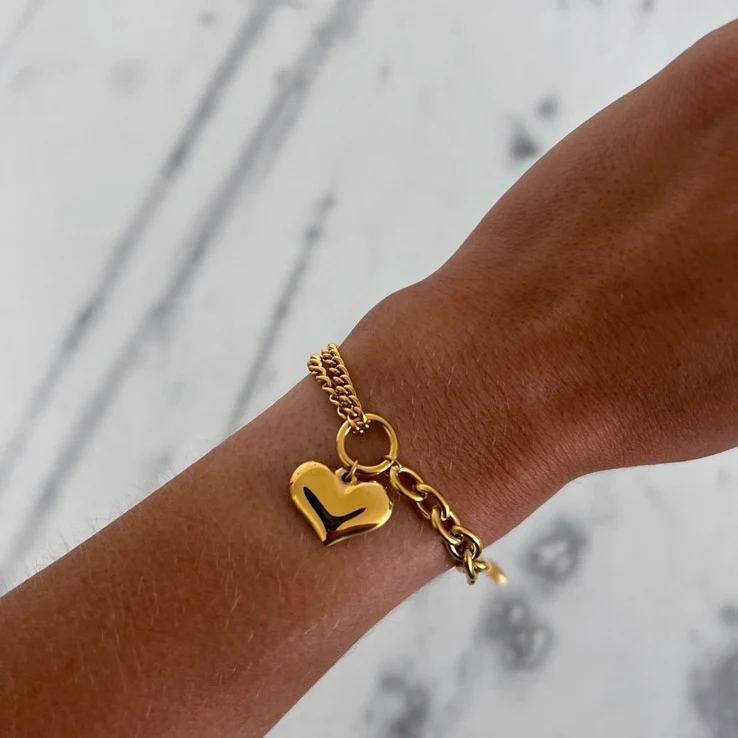 Beating Heart Bracelet-Gold