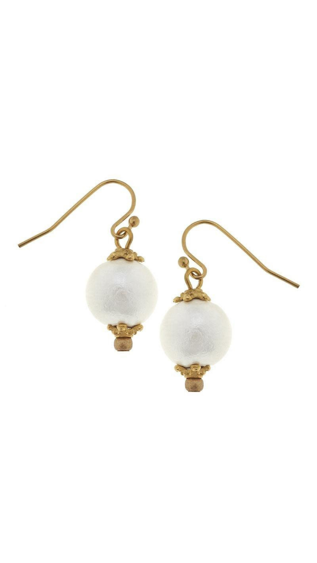 Cotton Pearl Earring