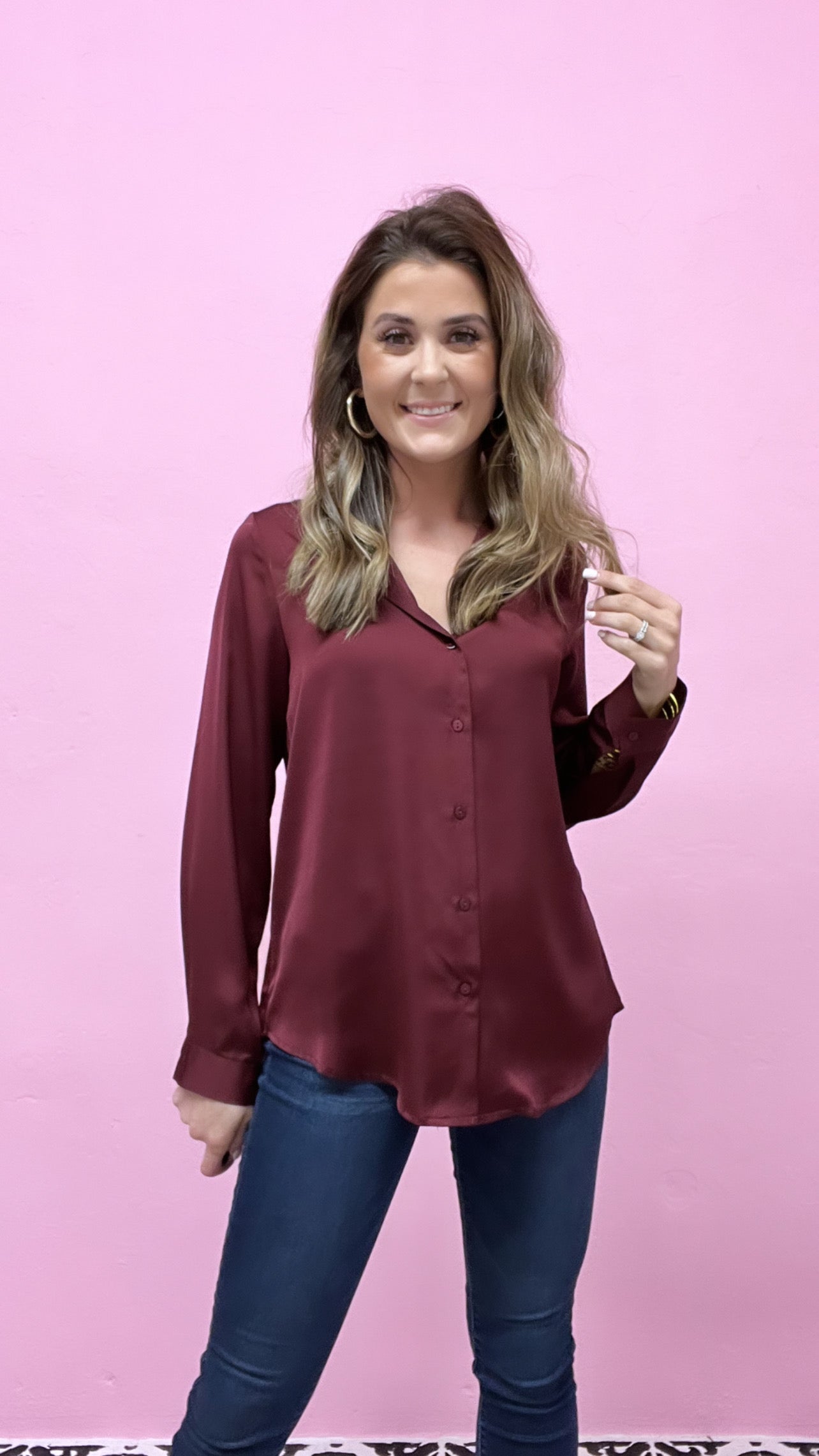 [Skies Are Blue] Taylor Satin Button Down Blouse